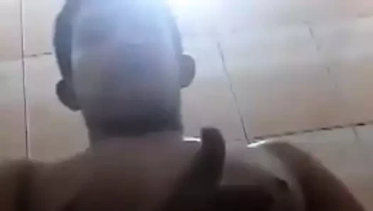 Saman dolu lezzetli ve kalın lezzetli yulaf lapası