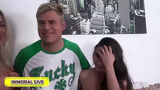 Dan'in balon götüyle sikişiyor, Christen ve Anita'ya sikişiyor!