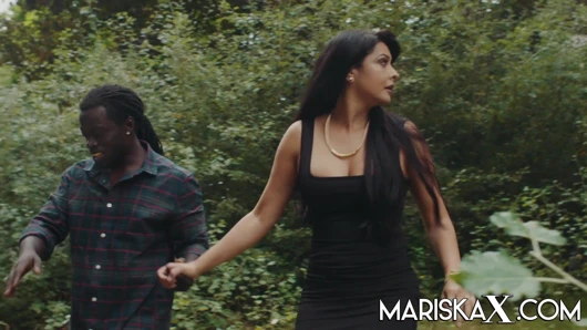 Mariskax mariska kocası tarafından bir bbc'ye teklif edildi