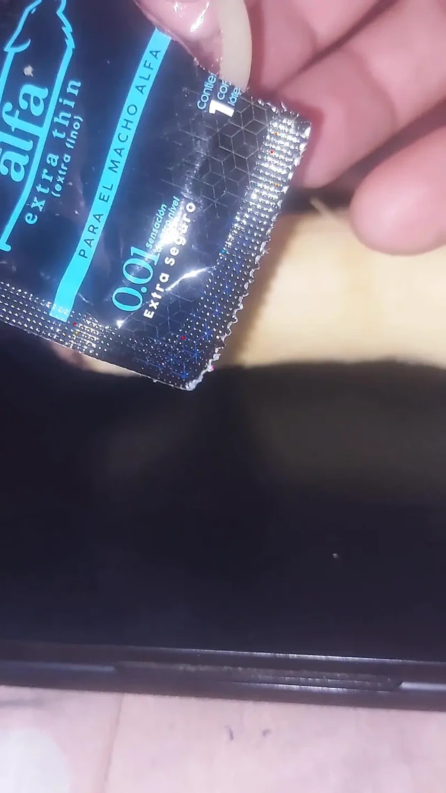 TEK BAŞıNA MUZLA YENI ŞEYLER DENIYOR