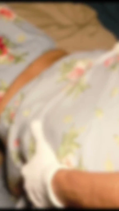 Desi üvey anne crop top sert seks videoları gerçek desi gerçek desi seks videosu full enjoy desixxxgold present | Klip 1