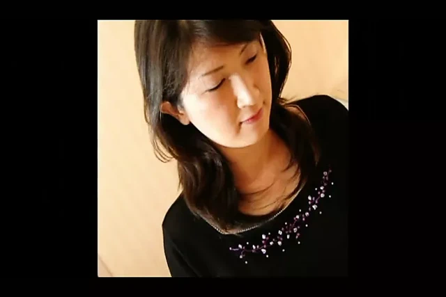 Japon milf &amp; evli karısı hidemi