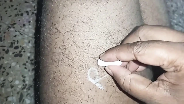 Kanchi se yenge ko prezervatifsiz dildo parmaklıyor