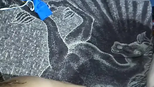 Olgun sürtük kocasını aldatıyor