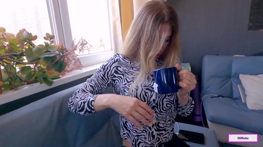 Üvey teyzeni götten sikmek ister misin? - Family Fantasy