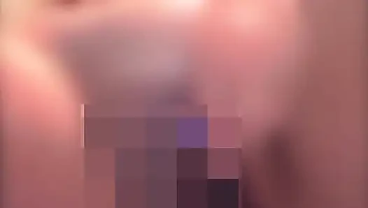 Sansürlü iri güzel kadın beta kaybedenler için fışkırtarak orgazm oluyor