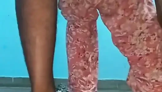 Yangzi mia khalifa gibi amını siktirmek istiyor