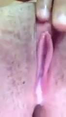 Zayif pembe amli citir kiz soyunuyor