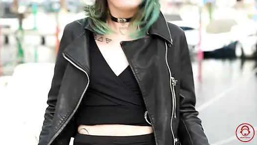 Trixy Kitty Çifte Hakimiyet