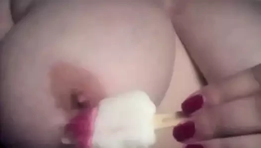 Miljana göğüsleri