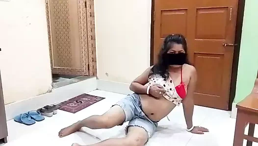 Sonali yenge kocası ki arkadaşı se zabardast chudai