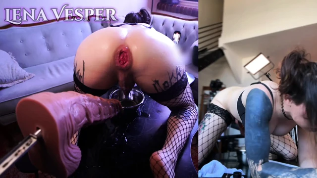 Lena Vesper sikiş makinesinde fışkırtıyor ve ağzı açık