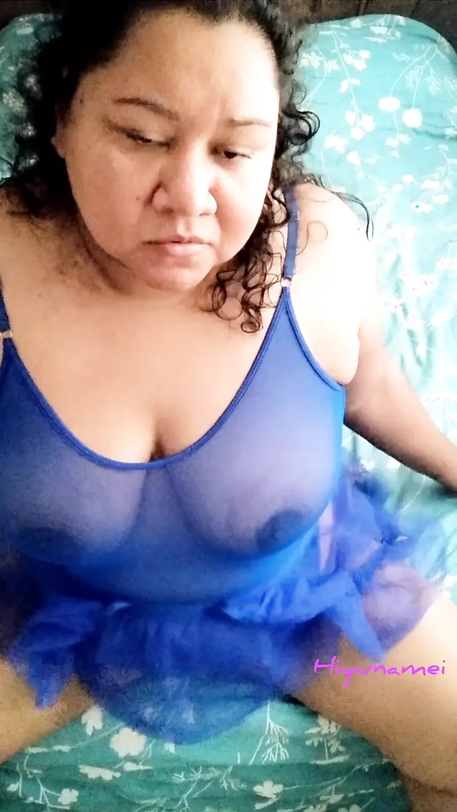 Seni burada bekleyeceğim, benimle gel, bir süre eğlenelim