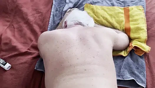 Bakış açısıyla dedeyle yatıyorsun