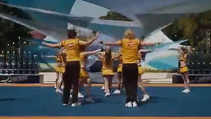 Sarah roemer ateşlendi derleme