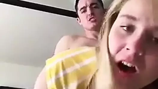 sarışın karma eğitim yapan kahrolası makine