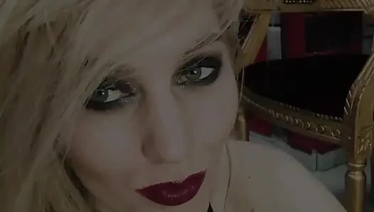 Kedi ve farenin erotik oyunu, tüm hayatınızın üzerine imza atmak için!!