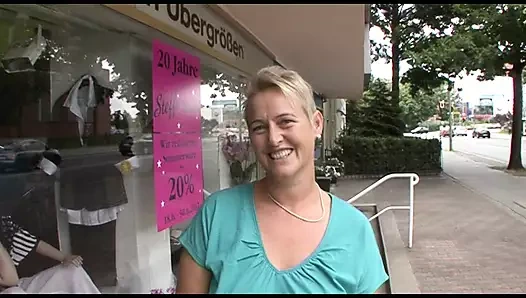 Sıradan insanlar porno çekmek için sokakta cezbediliyor ep 4