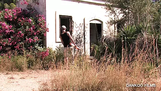 Adam ve Javi ile cennet plajında seyir halinde