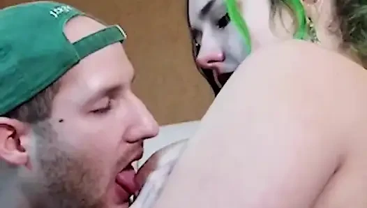 Süper seksi gotik sikiliyor ve yarak emiyor - derleme 4