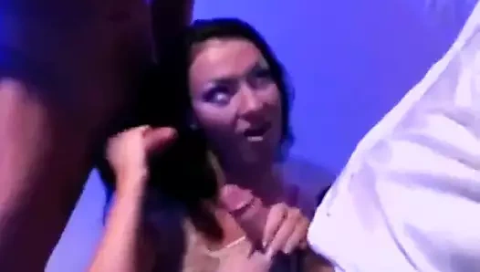 Laura angel grup seks