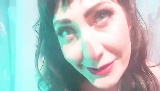Rüya gibi üvey anne bakış açısı seks ve yüze boşalma