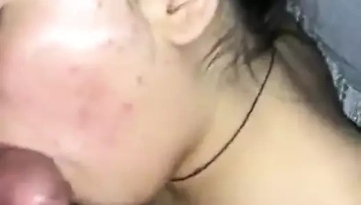 Esmer piliç boşalıyor- bakış açısı