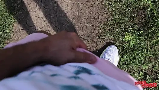 Ormanda en iyi arkadaşımın kız arkadaşını siktim