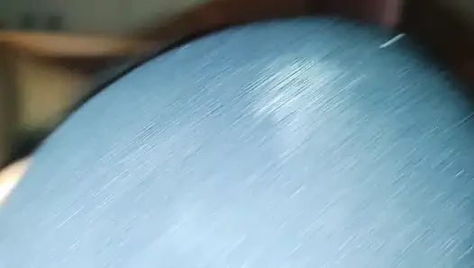 After giving a sucking she sat down driving me crazy