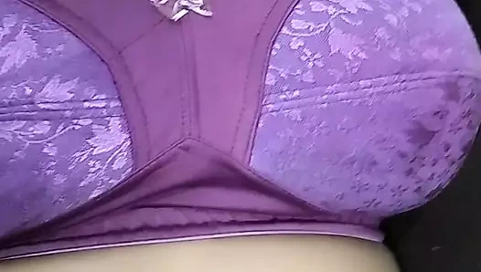 Üvey erkek kardeşim amımı sikiyor