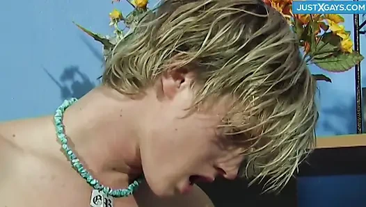 Pavol sert yarağımı yaladı