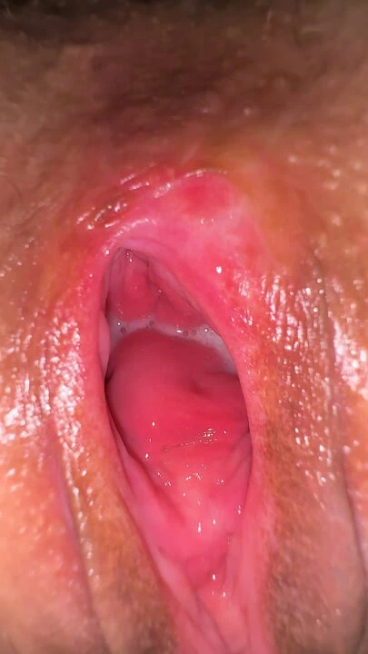 Karım amcık parası teklif etti. Komşu güzel karımı sikiyor