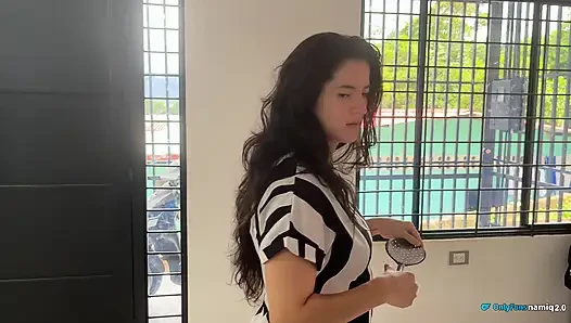 Ateşli üvey kız kardeşimle sert seks, yalnızken sert seks!