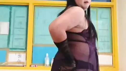 İlk kez iç çamaşırı giyiyorum