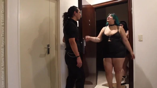 2 PA 2!!! Two friends have sex with their girlfriend and her best friend by swapping couples.Feat. Reyna Tirana MamiiMaldii  P1