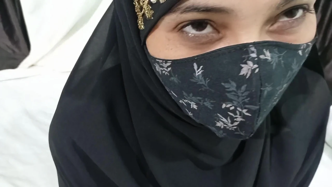 मुस्लिम भाभी की चूत में वीर्य