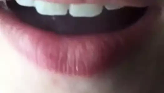 ağzına boşalmak ile oynamak