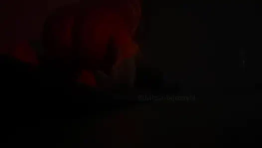 Sıkı amcık zenci dildoya biniyor