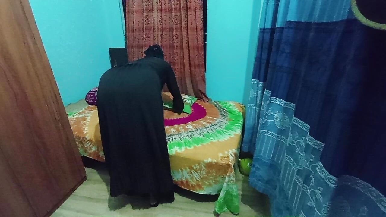 Ateşli köylü üvey anne büyük götünü gösteriyor xxx büyük