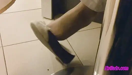 Pizzacıda erkek delisi sallanıyor