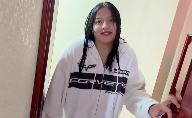 Kirayı büyük götüyle ödedi