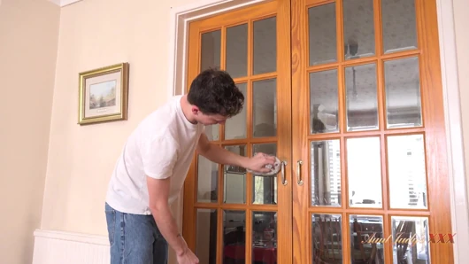 Busty Mature MILF Mrs. Amy Goodhead Hires a New Window Cleaner