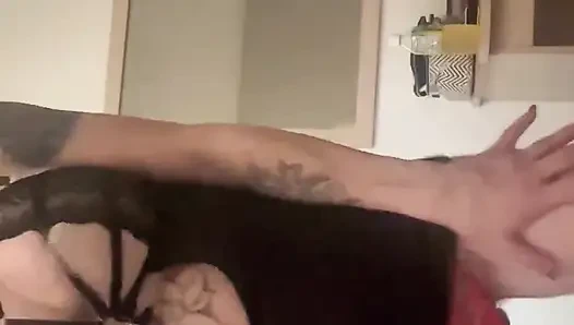 Сексуальный танец в мотеле