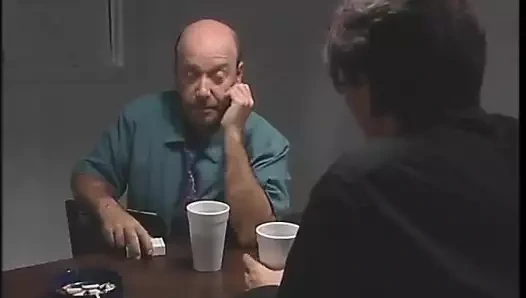 Azgın tatlı kız büyük bir direk ıslak amını sikerken zevkle inliyor