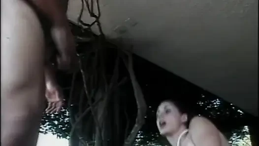 Kylie Rachel'ın ateşli seksi ağzı için büyük bir zenci yarağı
