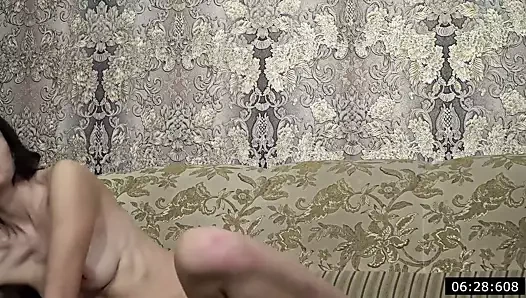 donetsk'ten 37 yaşındaki bekar anne - röportaj ve mastürbasyon