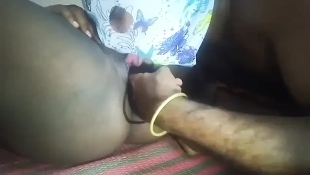 Hintli evli kadın zavallı chappunnu