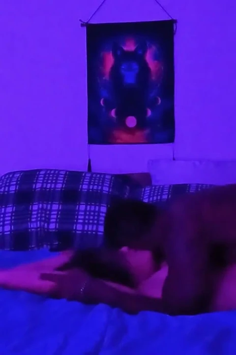 Kim Chi ile gece içkisi