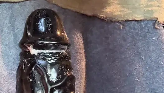 İki yardımcıyla deliğimi genişletiyorum