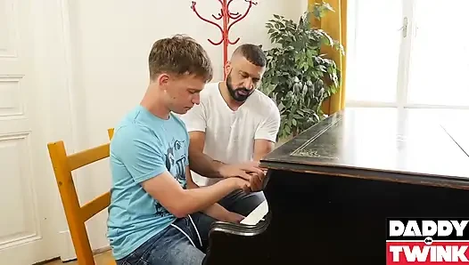 Daddyontwink dersi 1 üvey babasını takip et